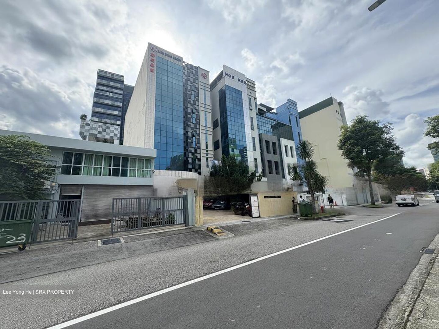 Macpherson Industrial Estate (D13), Warehouse #467292621